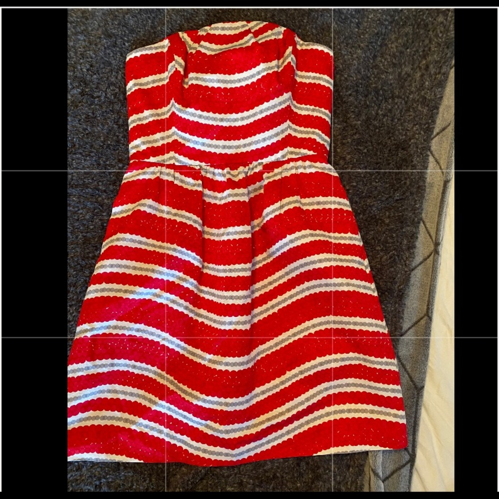 Strapless vineyard vines dress